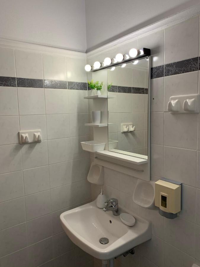 Katerinas Inn Apartments Keri ภายนอก รูปภาพ